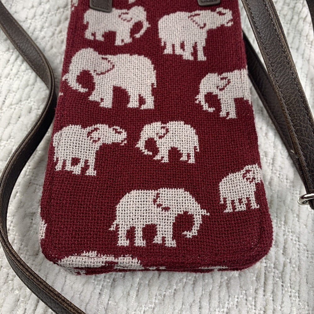 ThirtyOne Elephant Call Me Crossbody Cell Phone Credit‎ Card Wallet Purse Safari - Picture 8 of 16